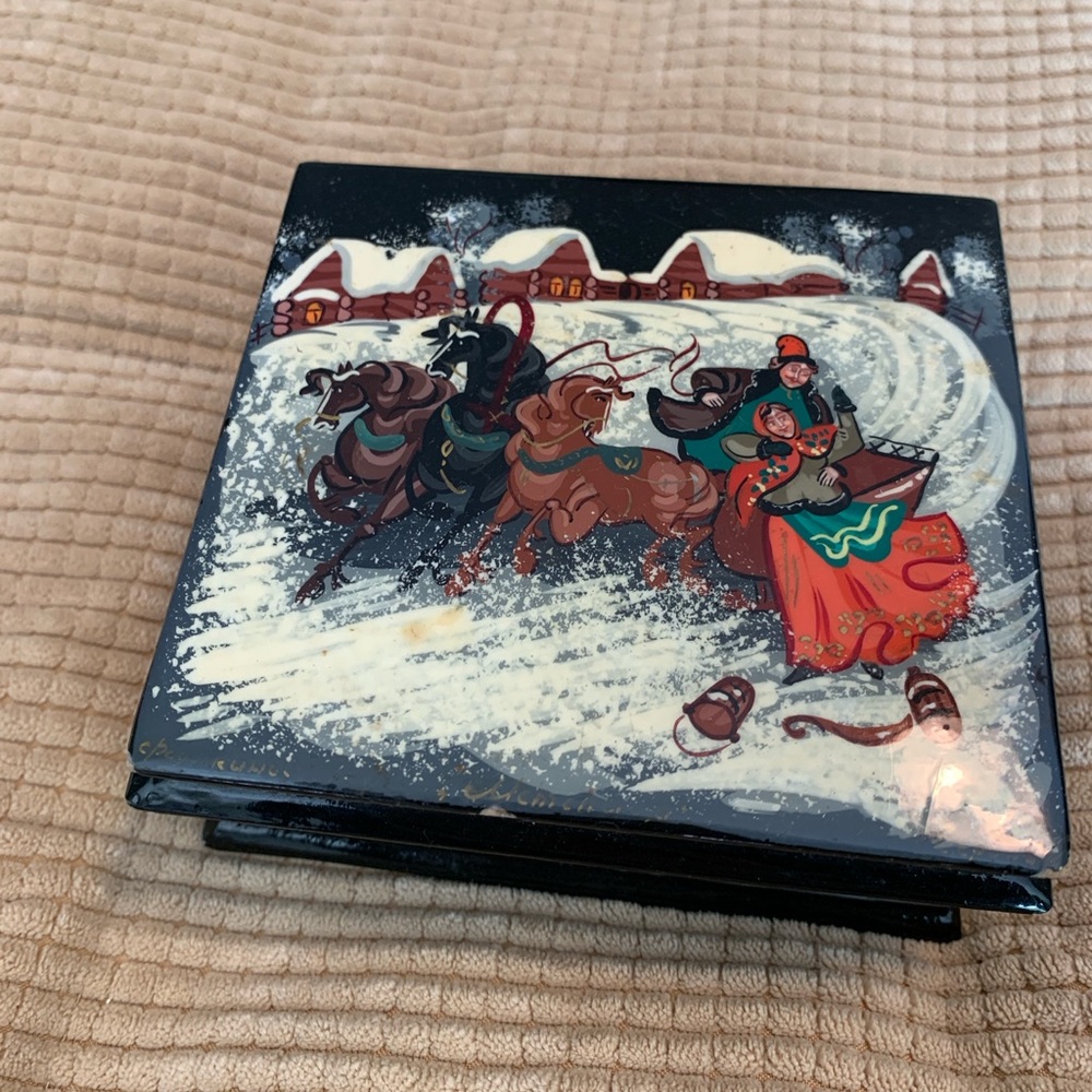 Vintage signed hand painted Russian Fairytale trinket box